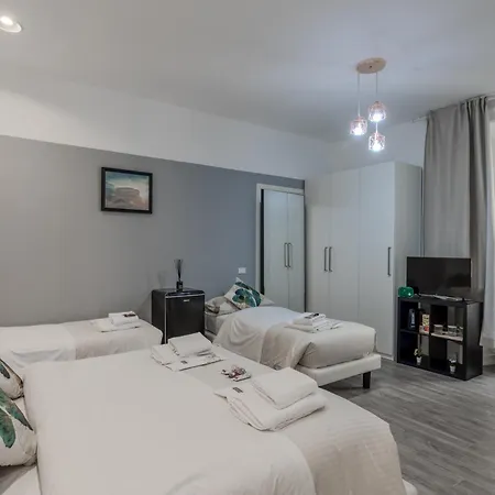 Turati Pensión Roma